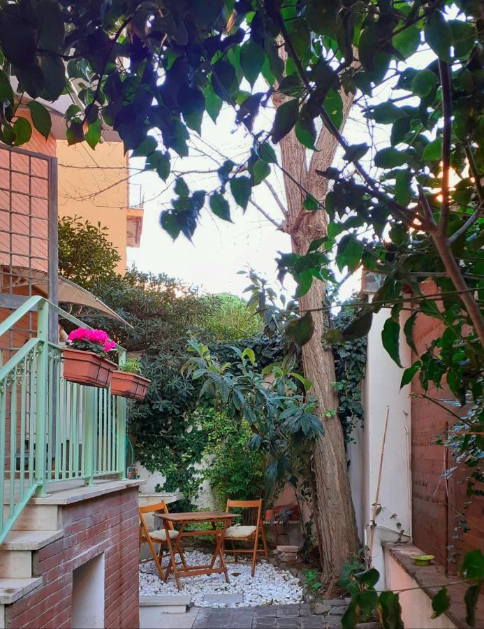 Ferienwohnung Casa Galante Ostia Centro Exterior foto
